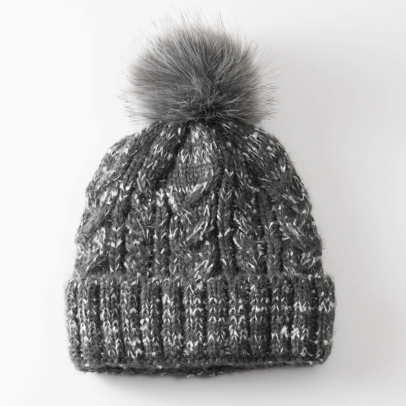 2020 Winter fashion acrylic women pompom beanie