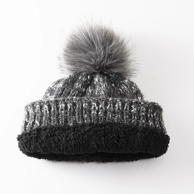 2020 Winter fashion acrylic women pompom beanie