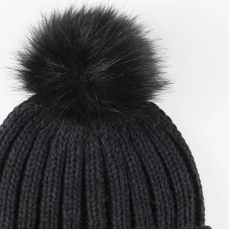 Ladies  knitted acrylic beanie hat w pompom