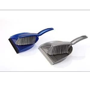 dustpan wiht brush