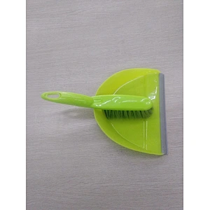 dustpan wiht brush