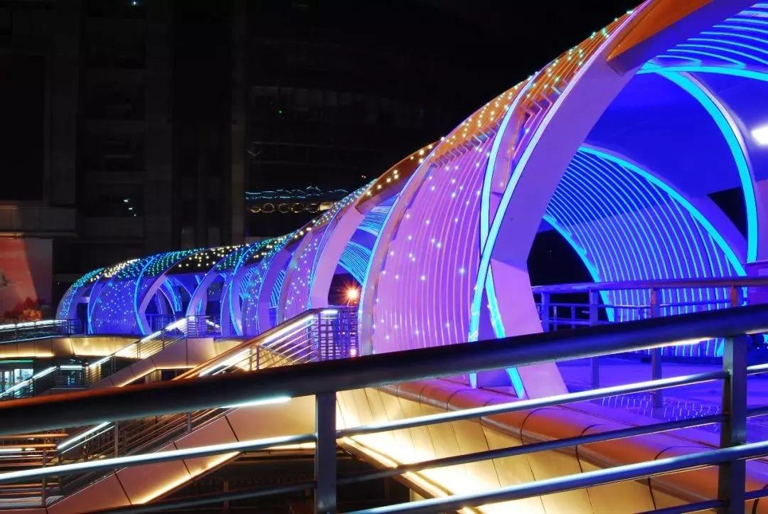 LED幻彩灯带的应用场景 LED幻彩灯带的应用场景