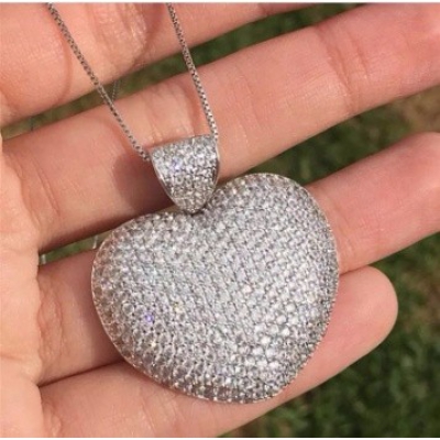 heart necklace
