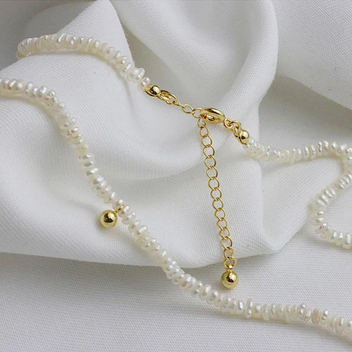 pearl necklace