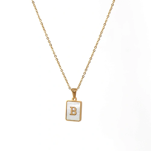 letter pendant necklace