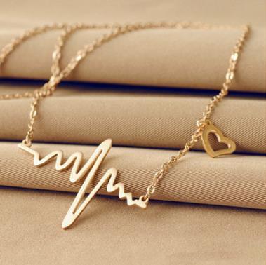 thin chain necklace