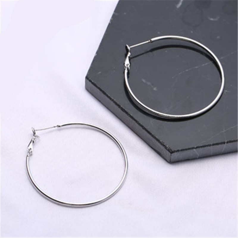 size earrings