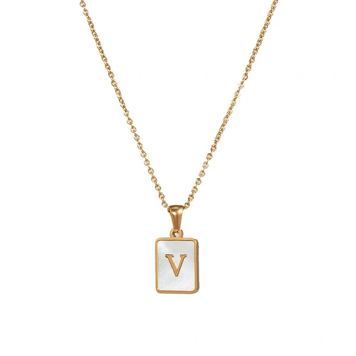 letter pendant necklace