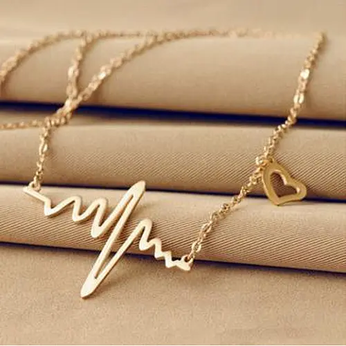 thin chain necklace