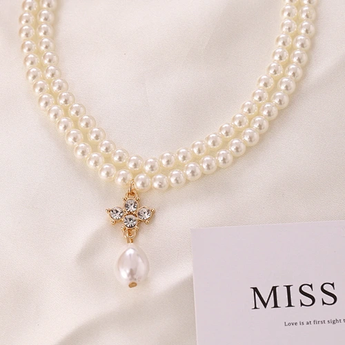 pearl necklace