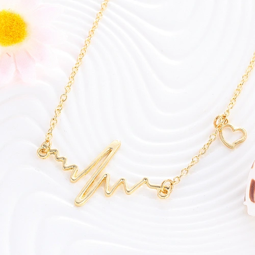 gold heart necklace