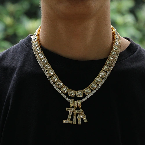 diamond pendant necklace