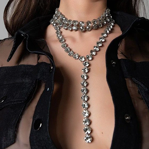 diamond pendant necklace
