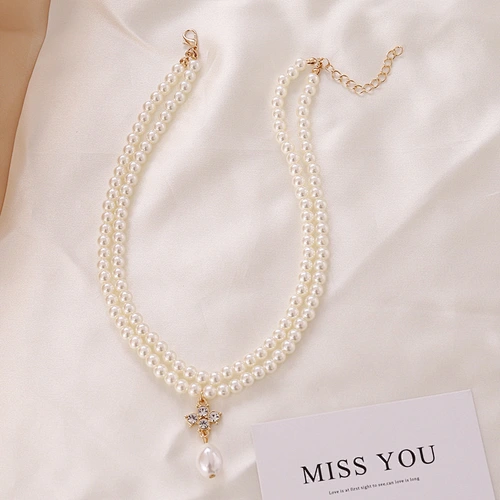 pearl necklace