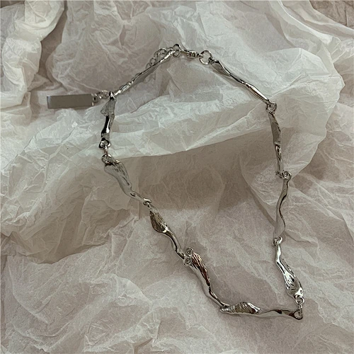 diamond pendant necklace