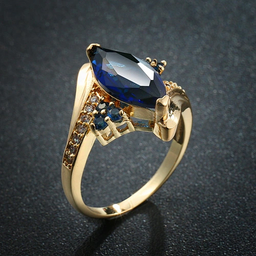 Zircon Ring