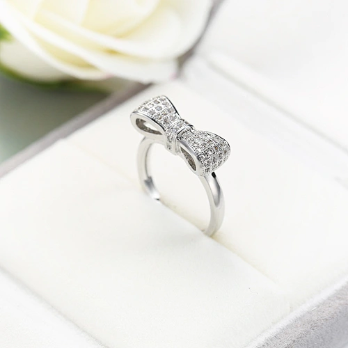 Zircon Ring