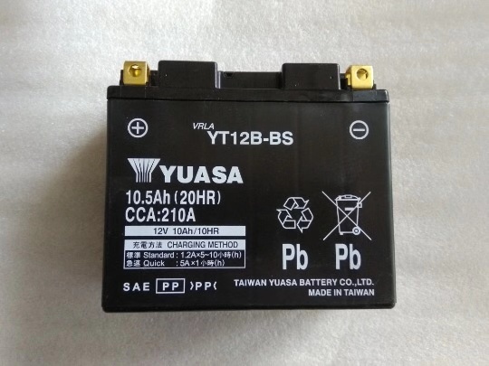 YUASA YT12B-BS bateri 10.5Ah (20HR) CCA: 210