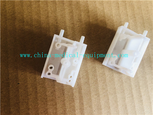 GE Dash2500 V100 patient monitor manifold