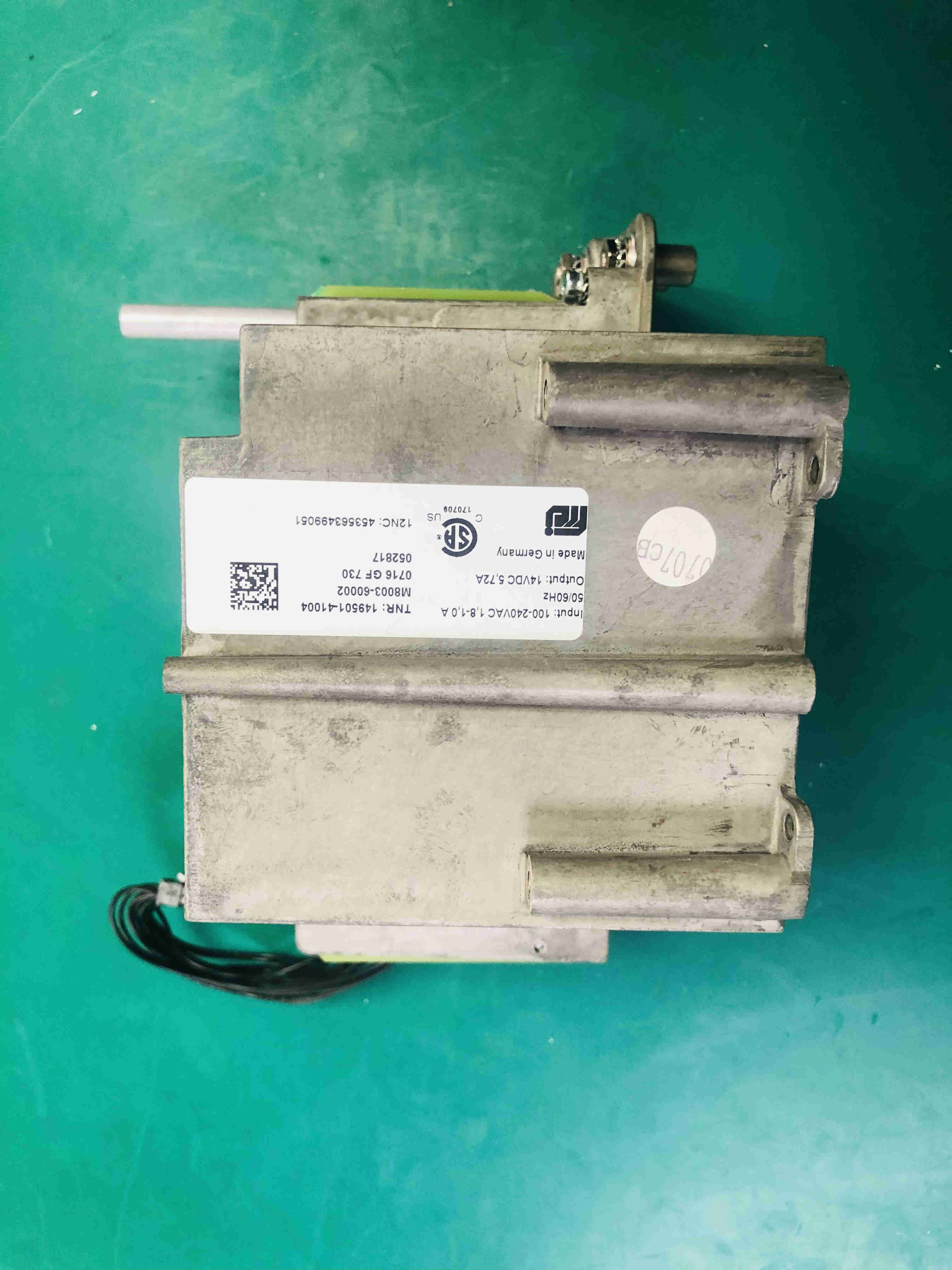 PHILIPS MP50 monitor pesakit bekalan kuasa TNR 149501-41004 M8003-60002 Input 100-240VAC 1.8-1.0A 50-60Hz Output 14VDC 5.72A M800