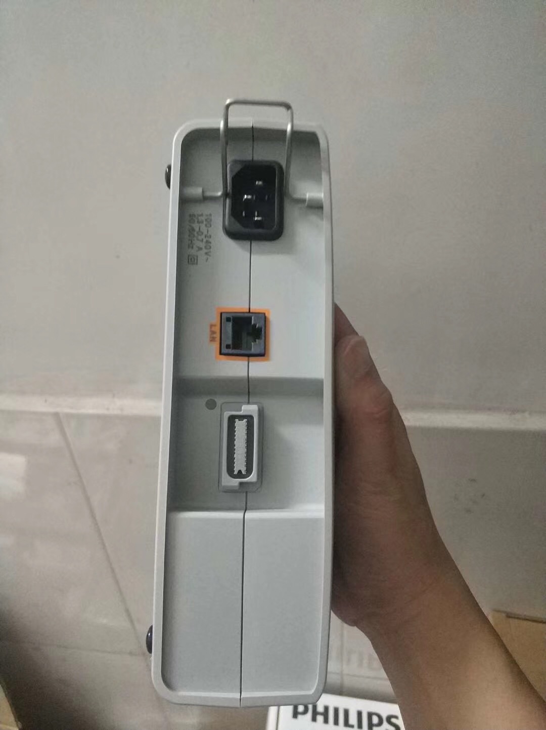 อะแดปเตอร์ชาร์จจอภาพผู้ป่วย PHILIPS MP2 X2 M8023A M8023-60000