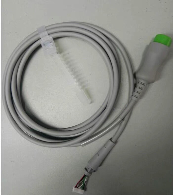 Kabel Biocare IE12 ECG bersambung dengan kabel modul 12 pin