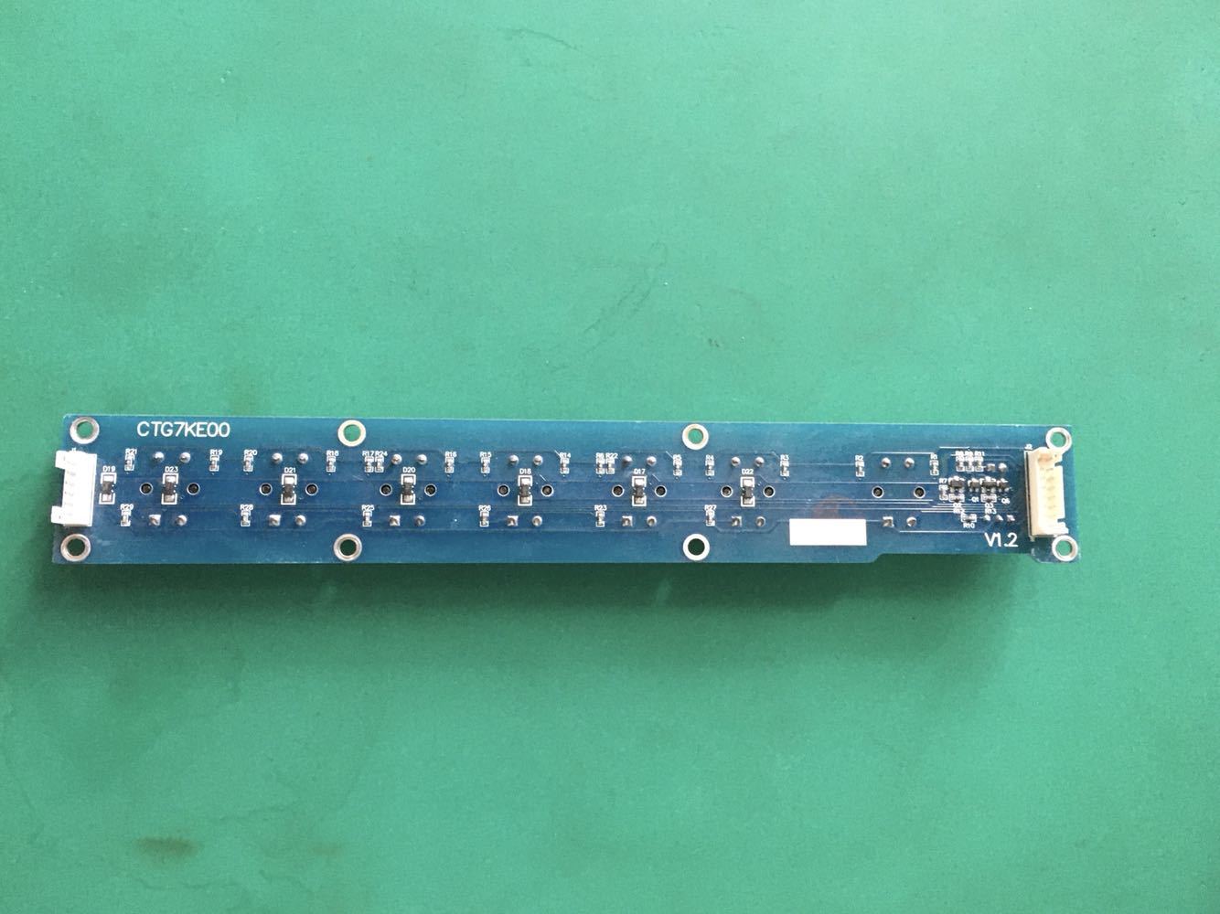 Pulsación de tecla del monitor fetal Philips CTG7