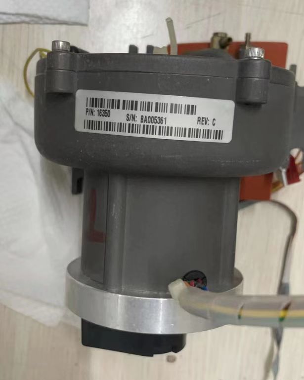 Vela Vaisys 245614 CONDENSADOR ELCTLT 1800 UF 500 VDC CAN 2.52 DIA U36D 63V positivo