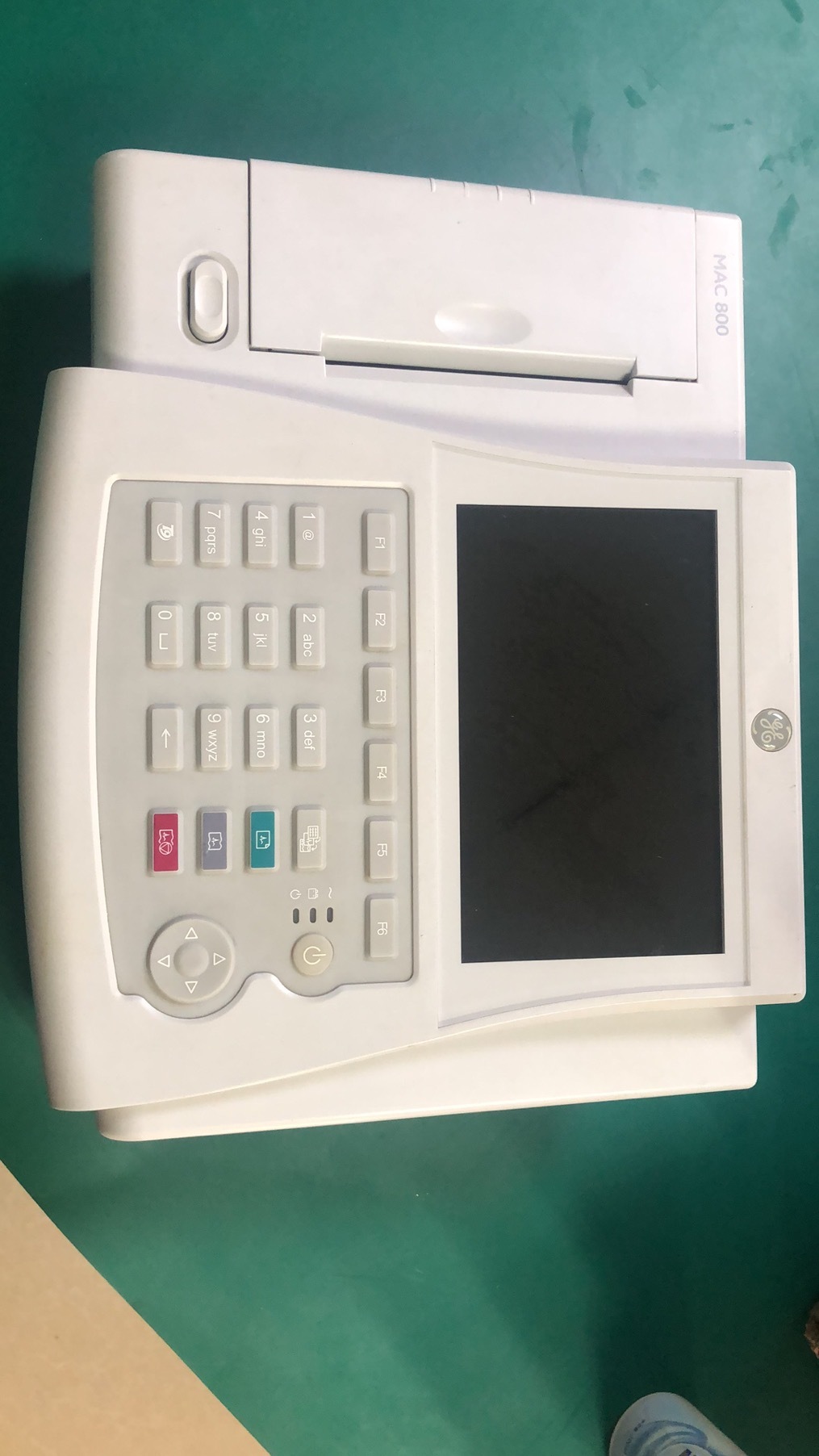 GE Mac800 ECG machine