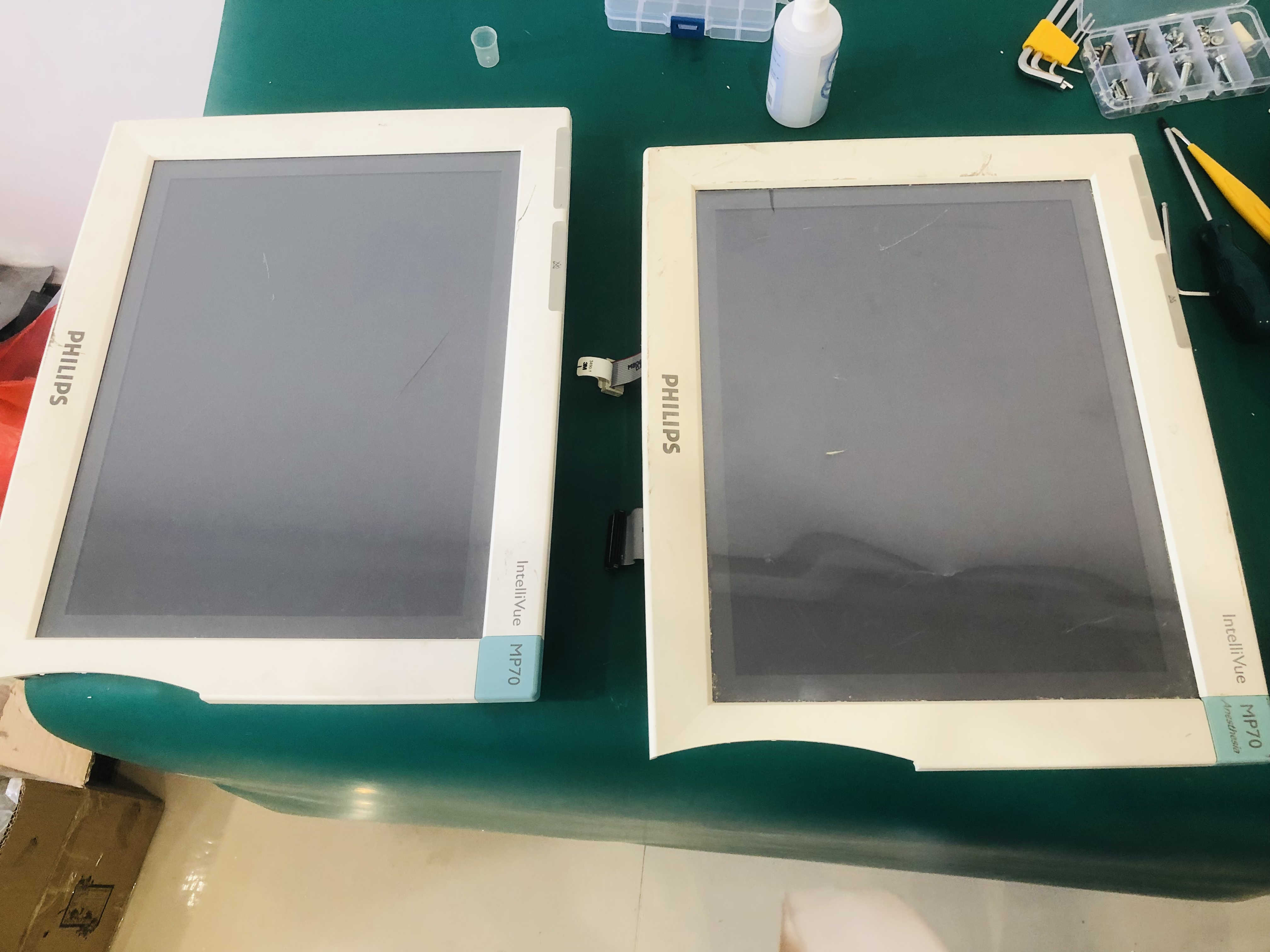 PHILIPS MP70 patient monitor LCD display Frame assemble new version M8000-65001