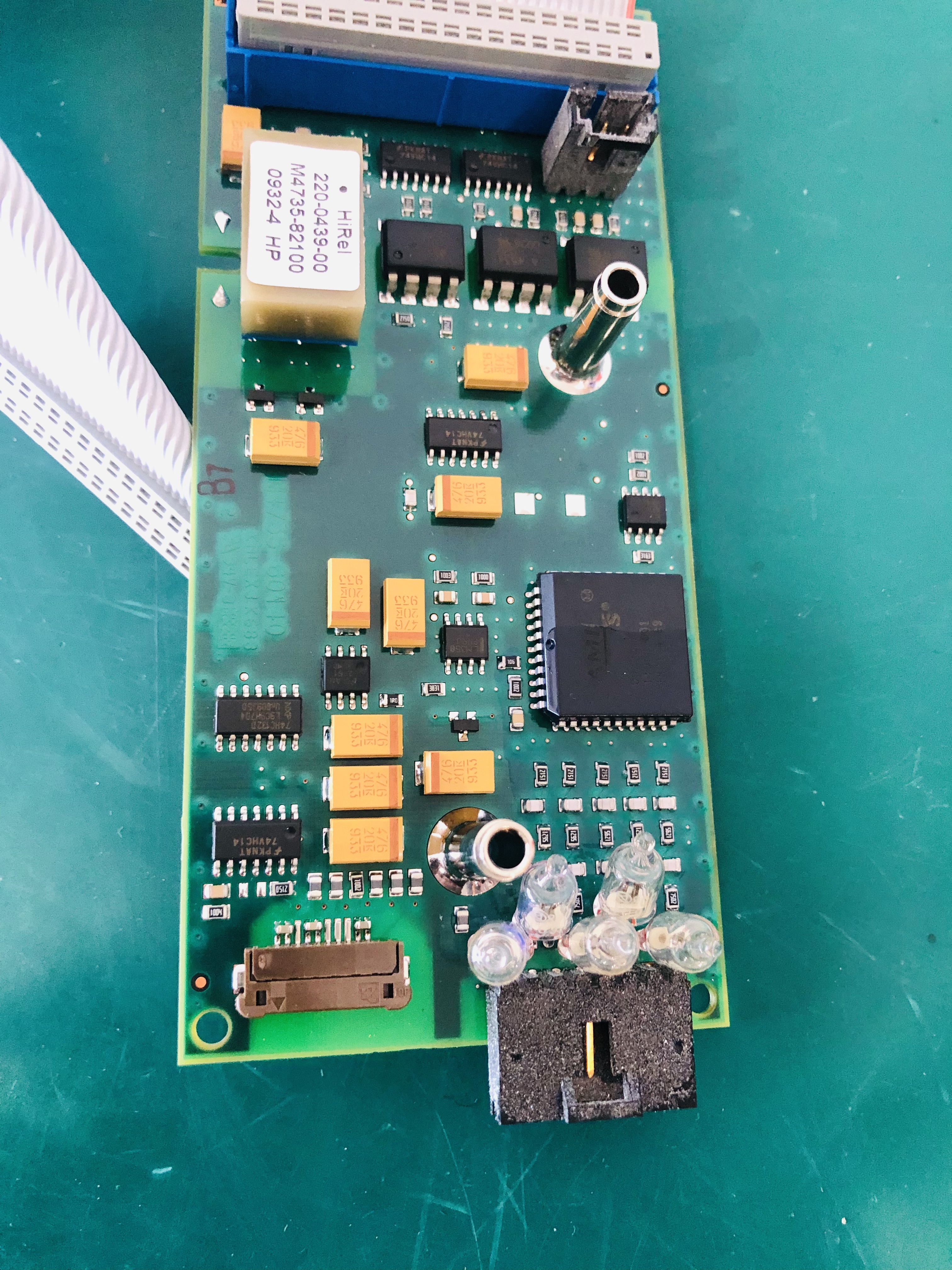 Philips HeartStart XL M4735A defibrillator ECG Board HiRel 220-0439-00 M4735-82100