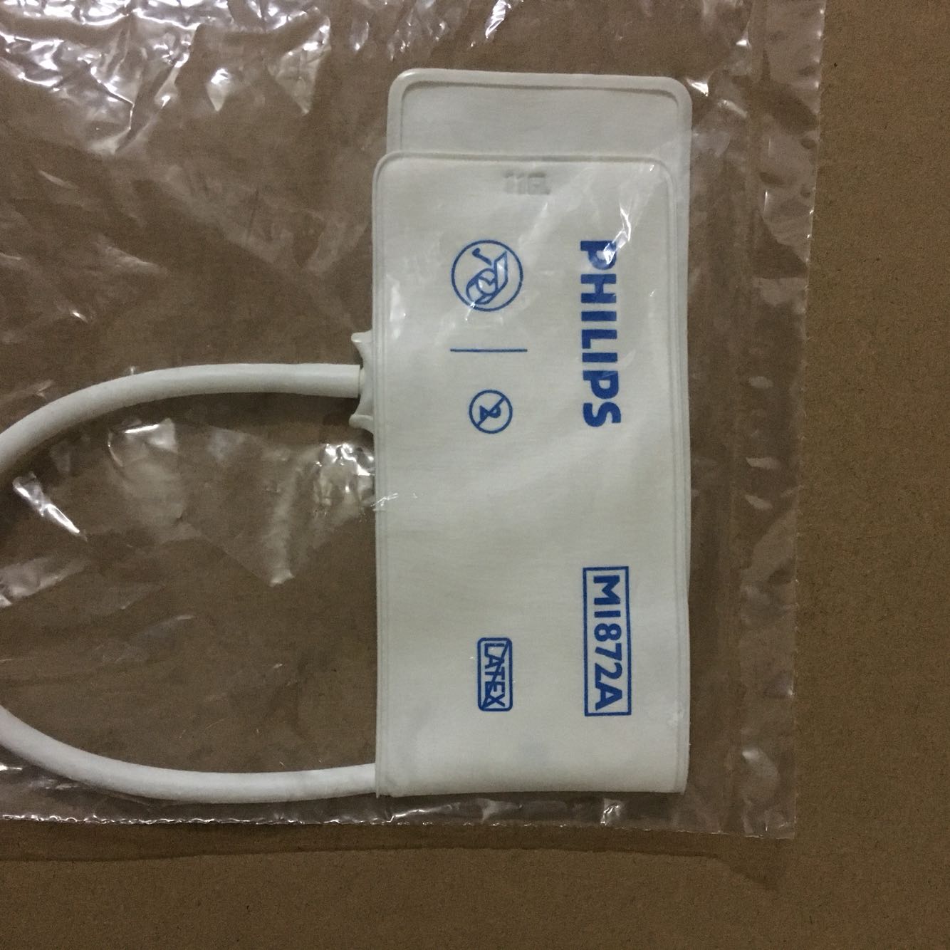 PHILIPS new original No. 4 neonatal NIBP Cuff M1872A