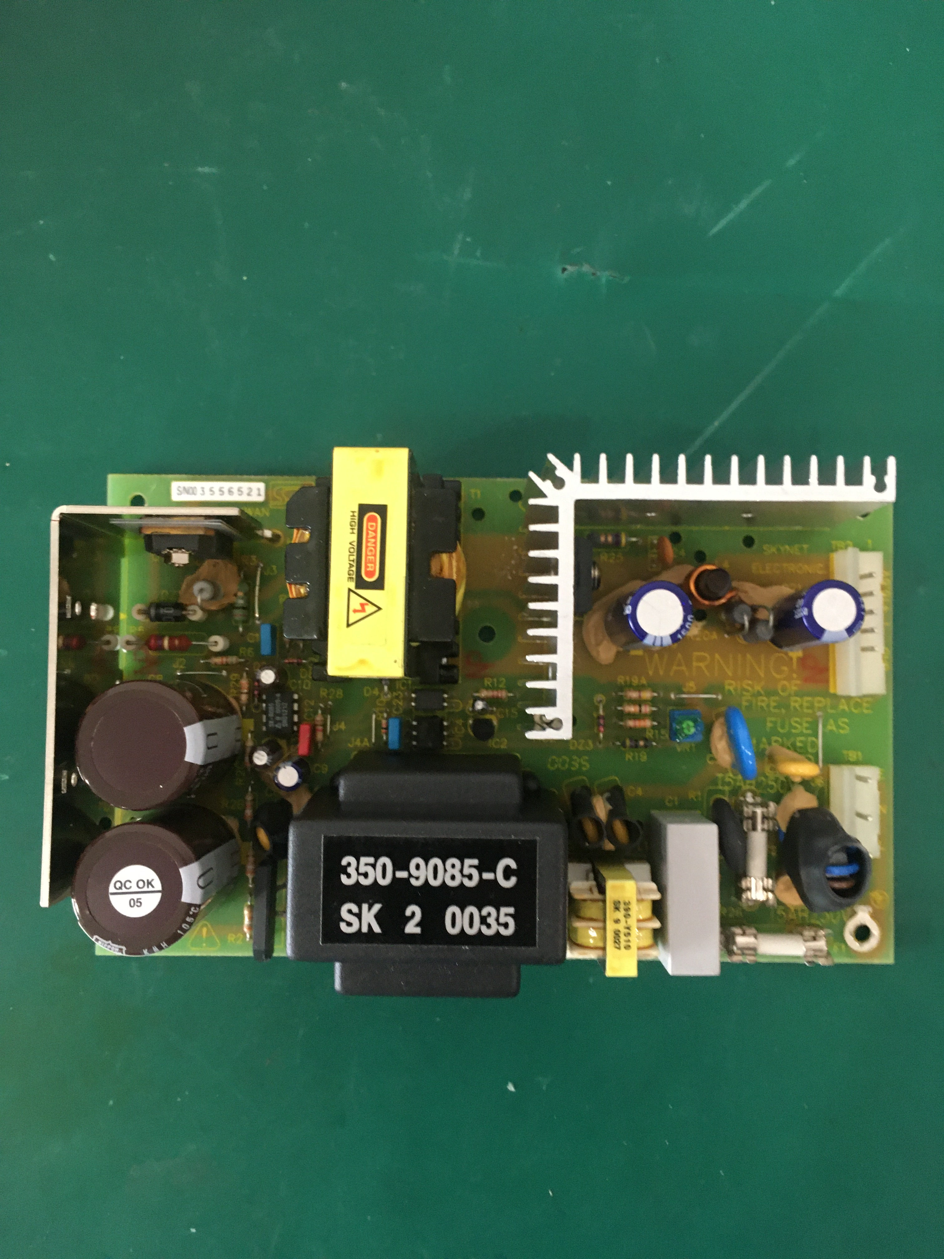 Placa de alimentación GE Marquette CardioServ SN00 3556521