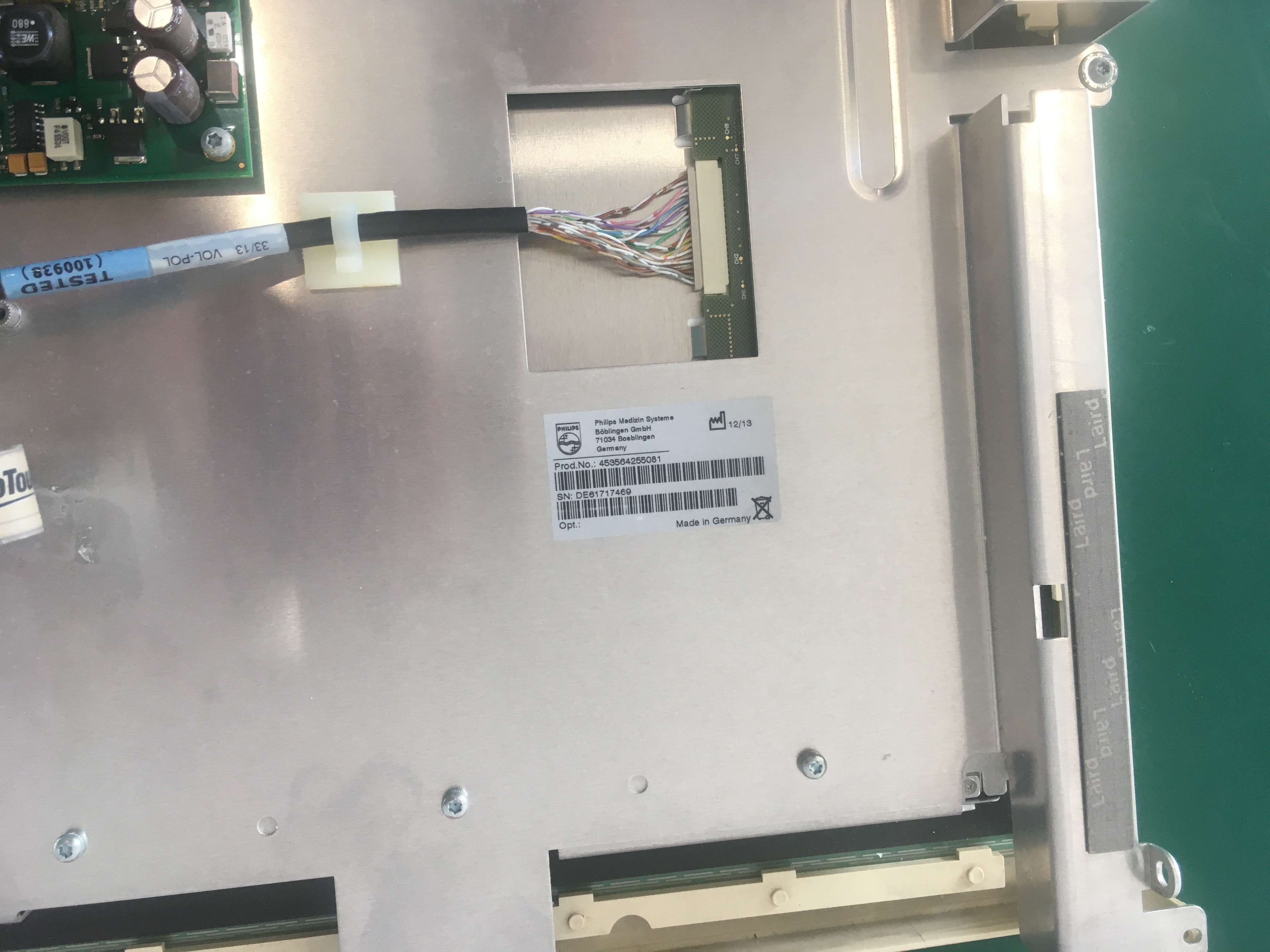 Paparan Philips MP70 dengan pilihan sentuhan Model NL10276BC30-17