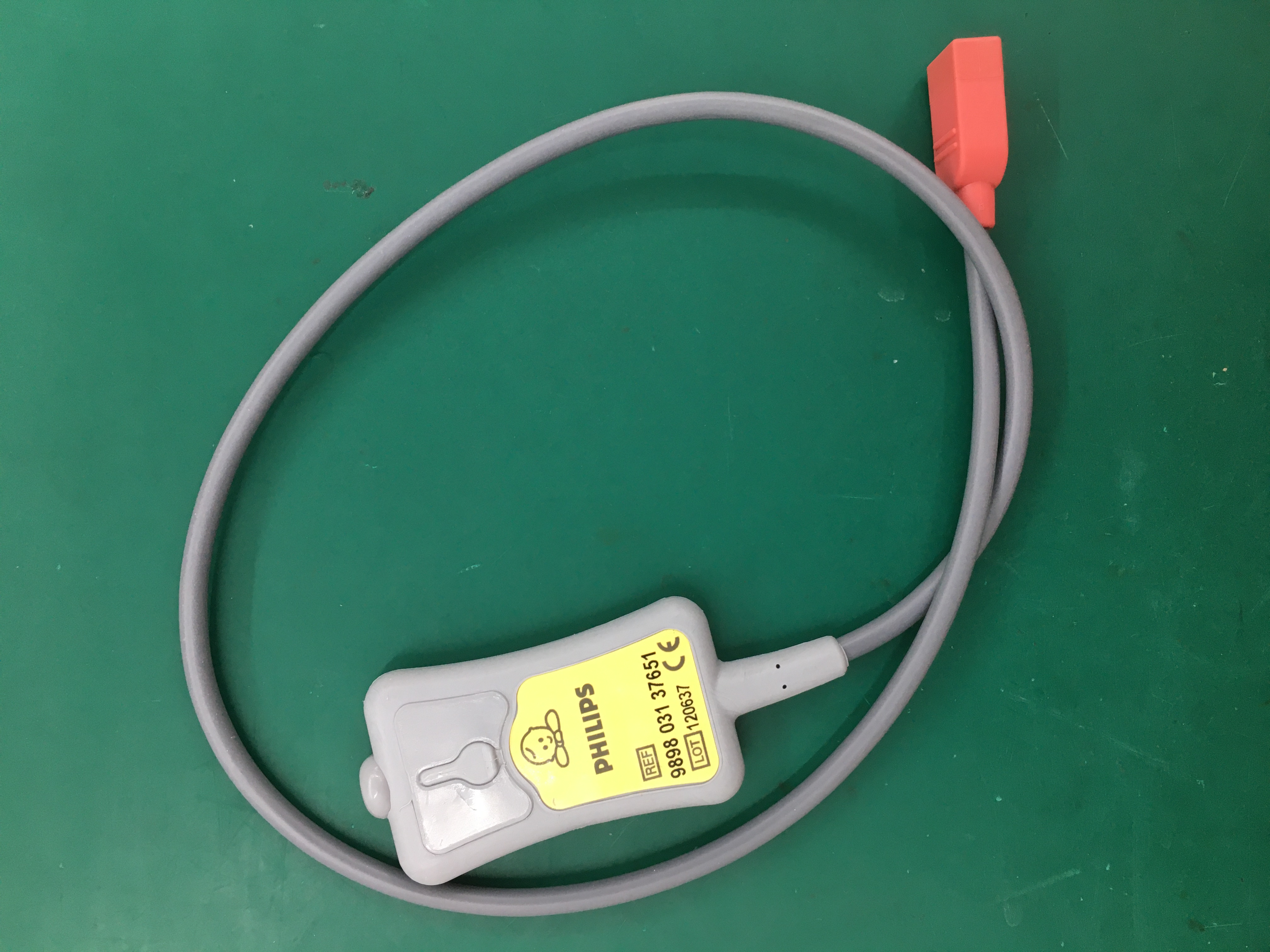 สายอะแดปเตอร์แผ่นขาแบบใช้ซ้ำได้ของ Philips DECG REF 989803137651