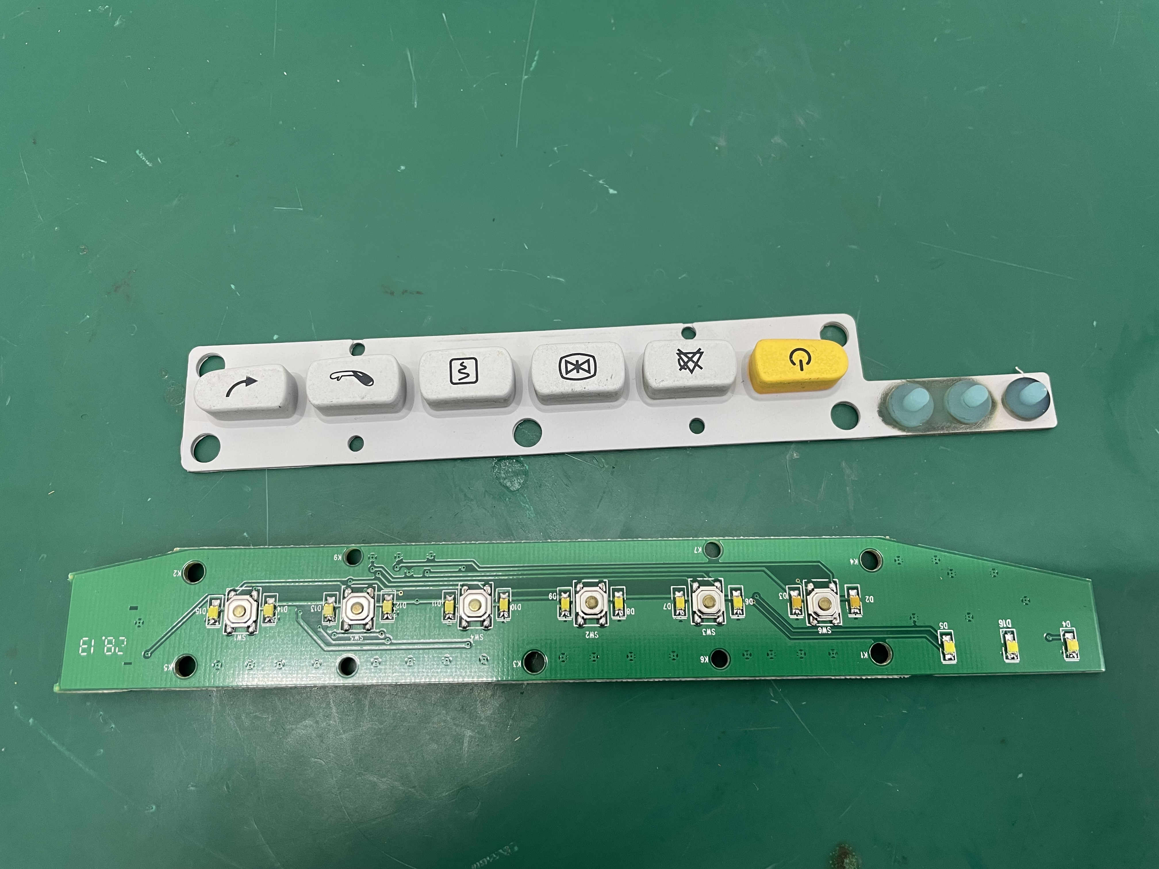 Teclado del monitor de paciente COMEN C60 y placa del teclado CMK4D8A.000399 050-000006-00
