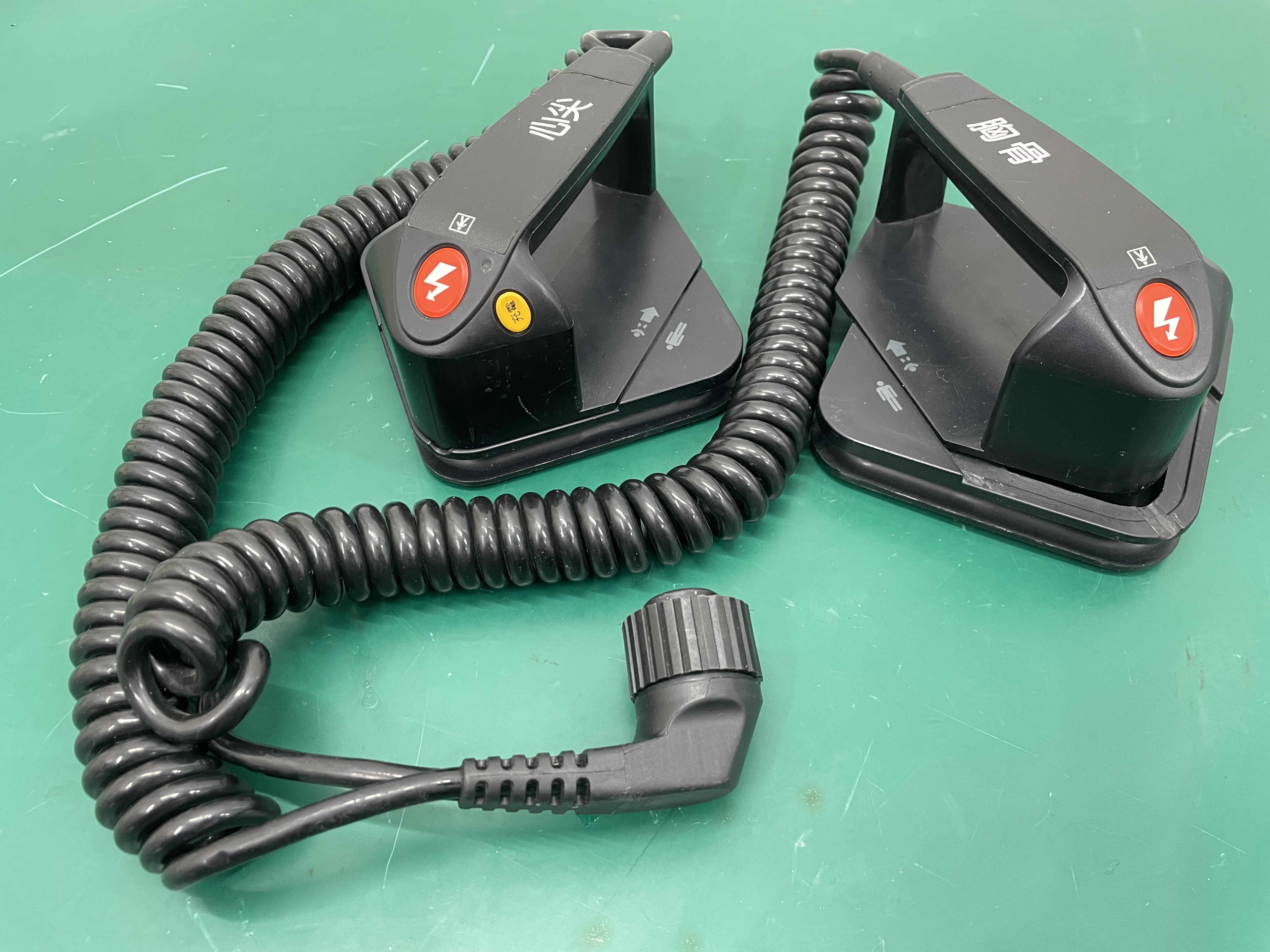 เครื่องกระตุ้นหัวใจ Medtronic Lifepak20 LP20