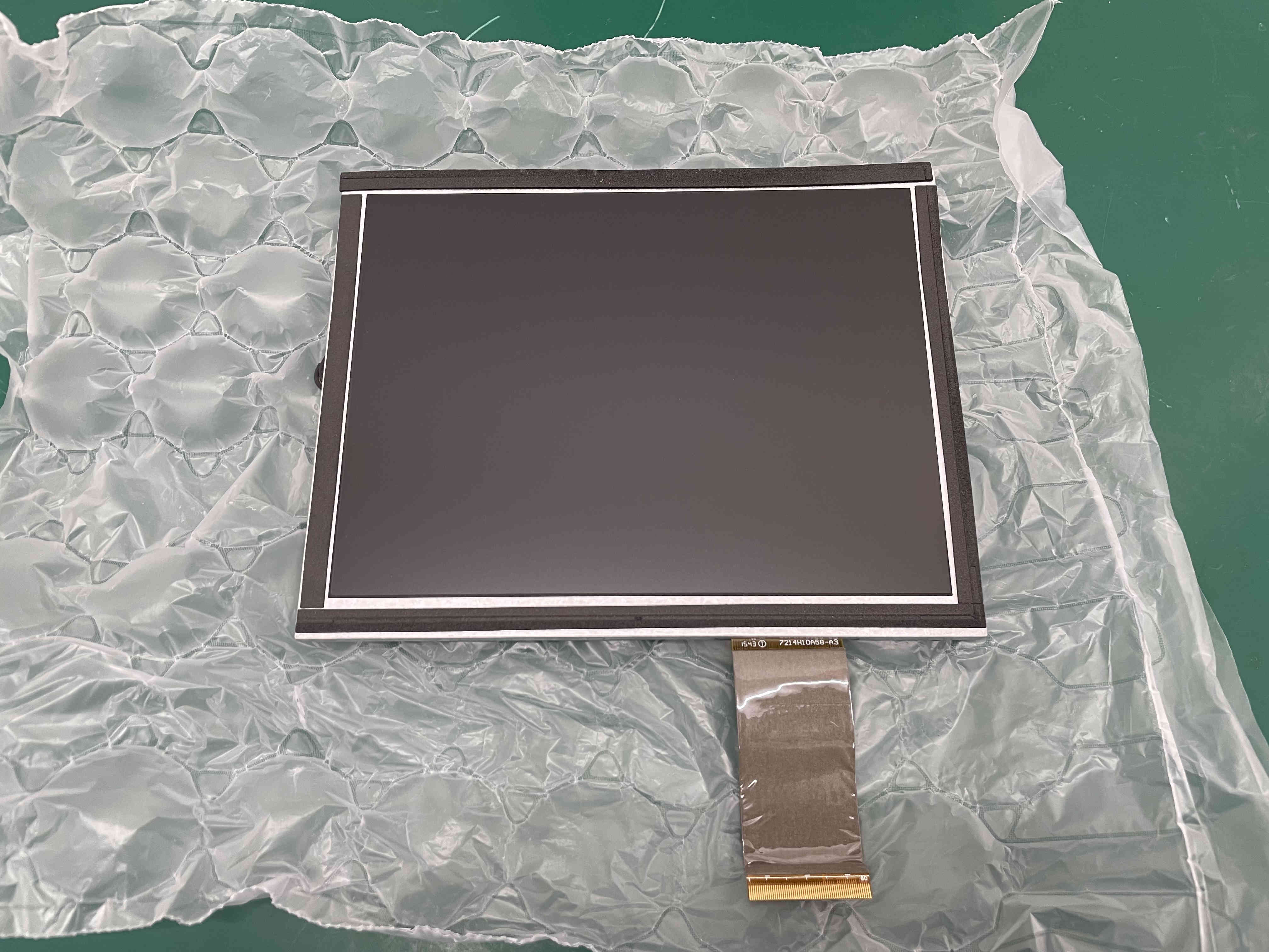 Edan IM50 patient monitor display HannStar HSD084ISN1
