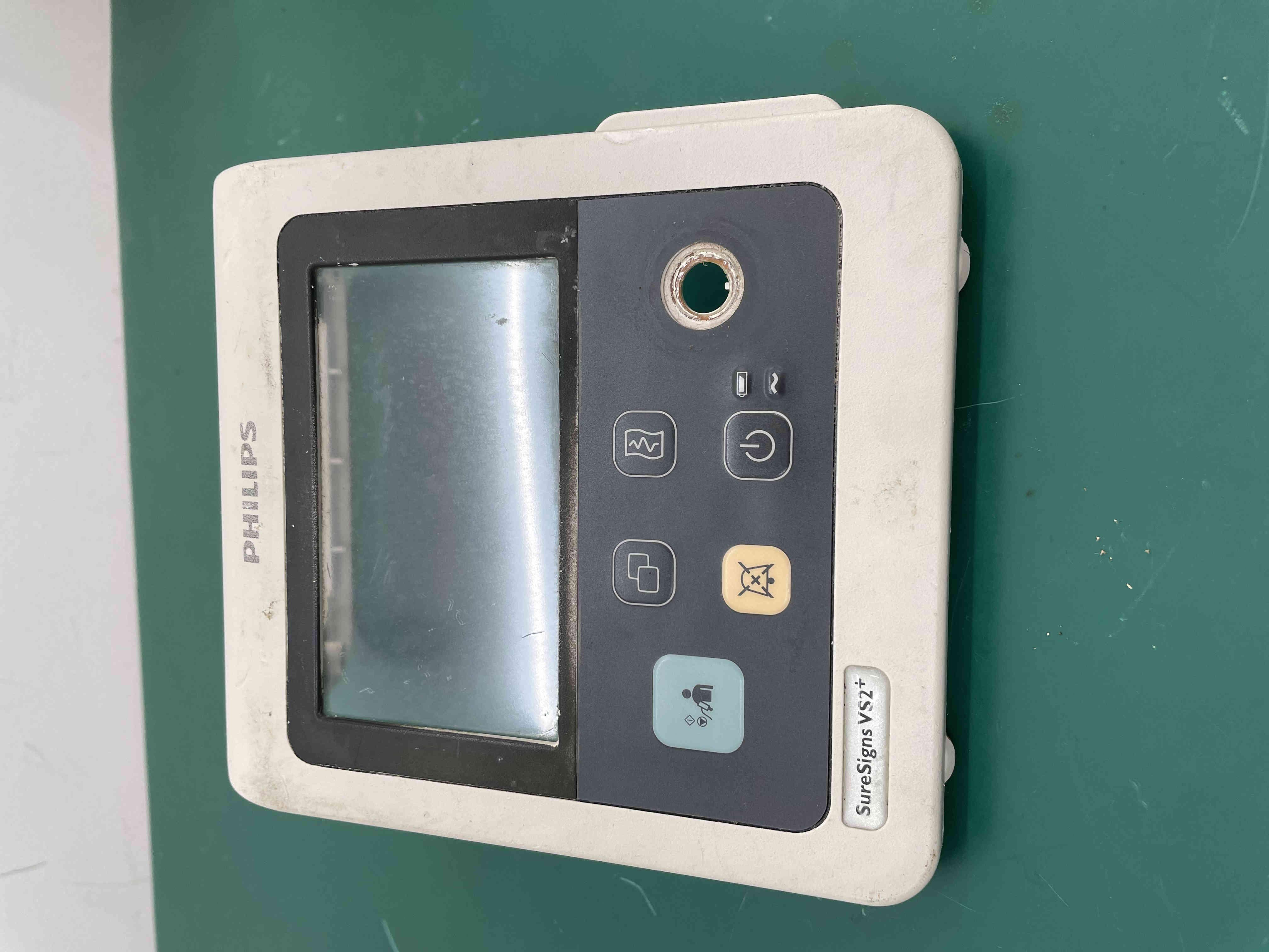 Philips VS2+ patient monitor display front panel 453564200001 with touch screen 453564200171