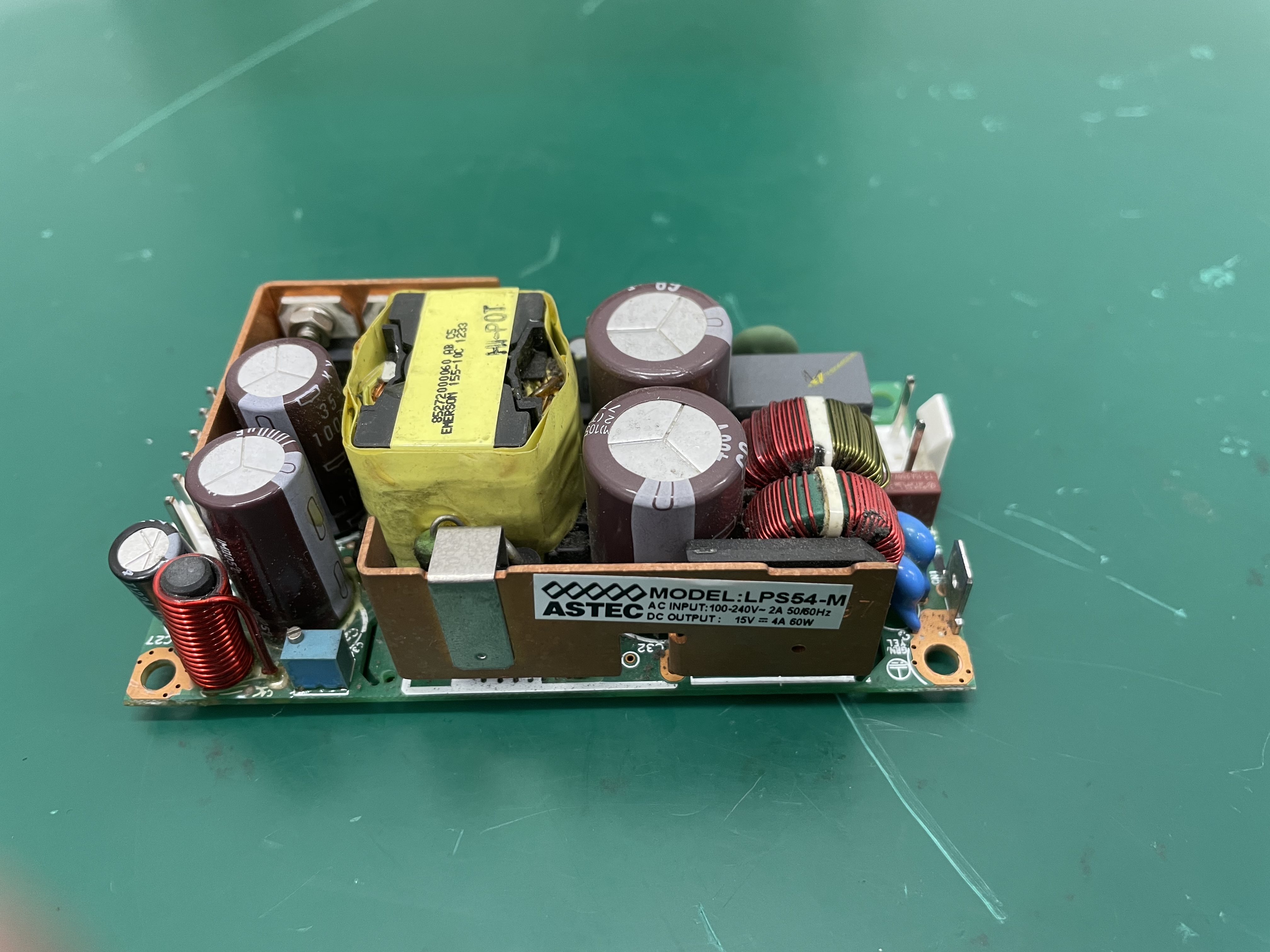 Placa de alimentación del monitor de paciente Philips Goldway G30 LPS54-M 15V 4A 60W