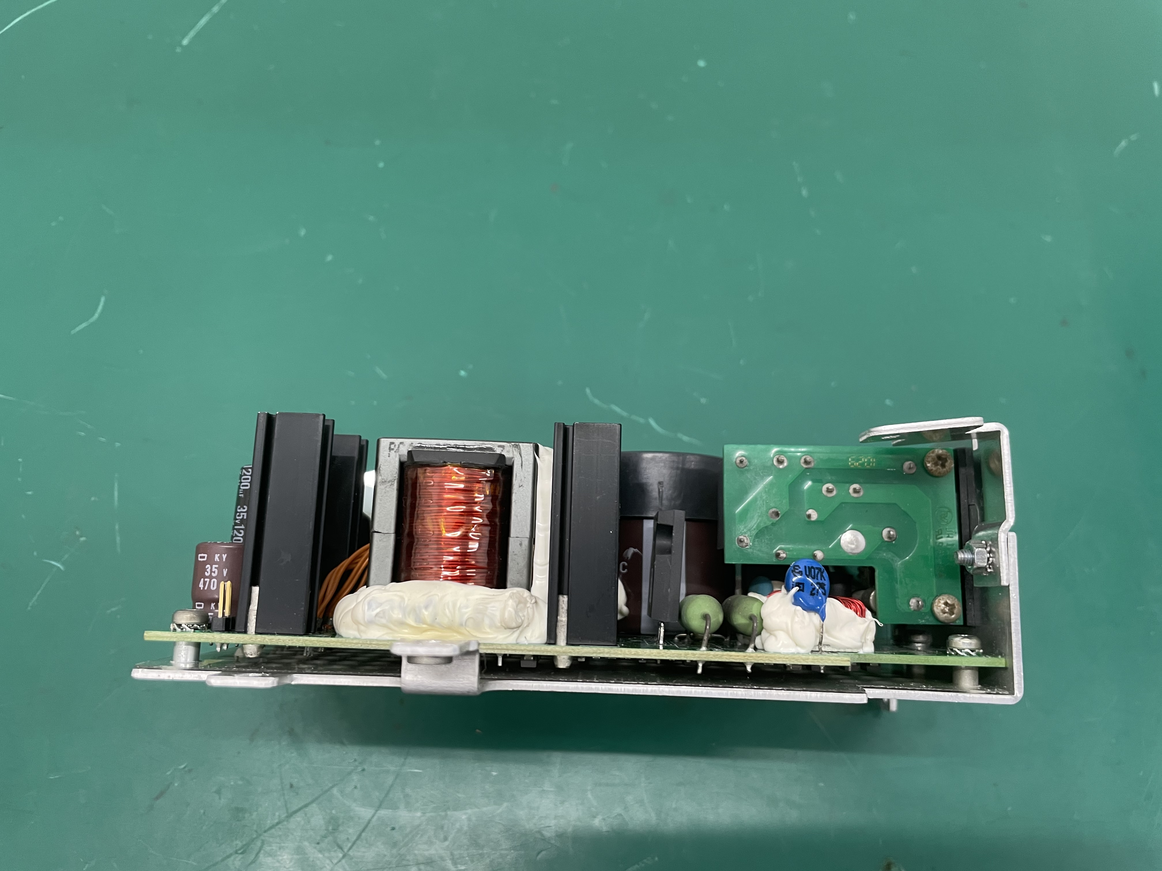 Philips บอร์ดจ่ายไฟสำหรับจอภาพผู้ป่วย MP5 ARTESYN 7001182-J400 24V 30W