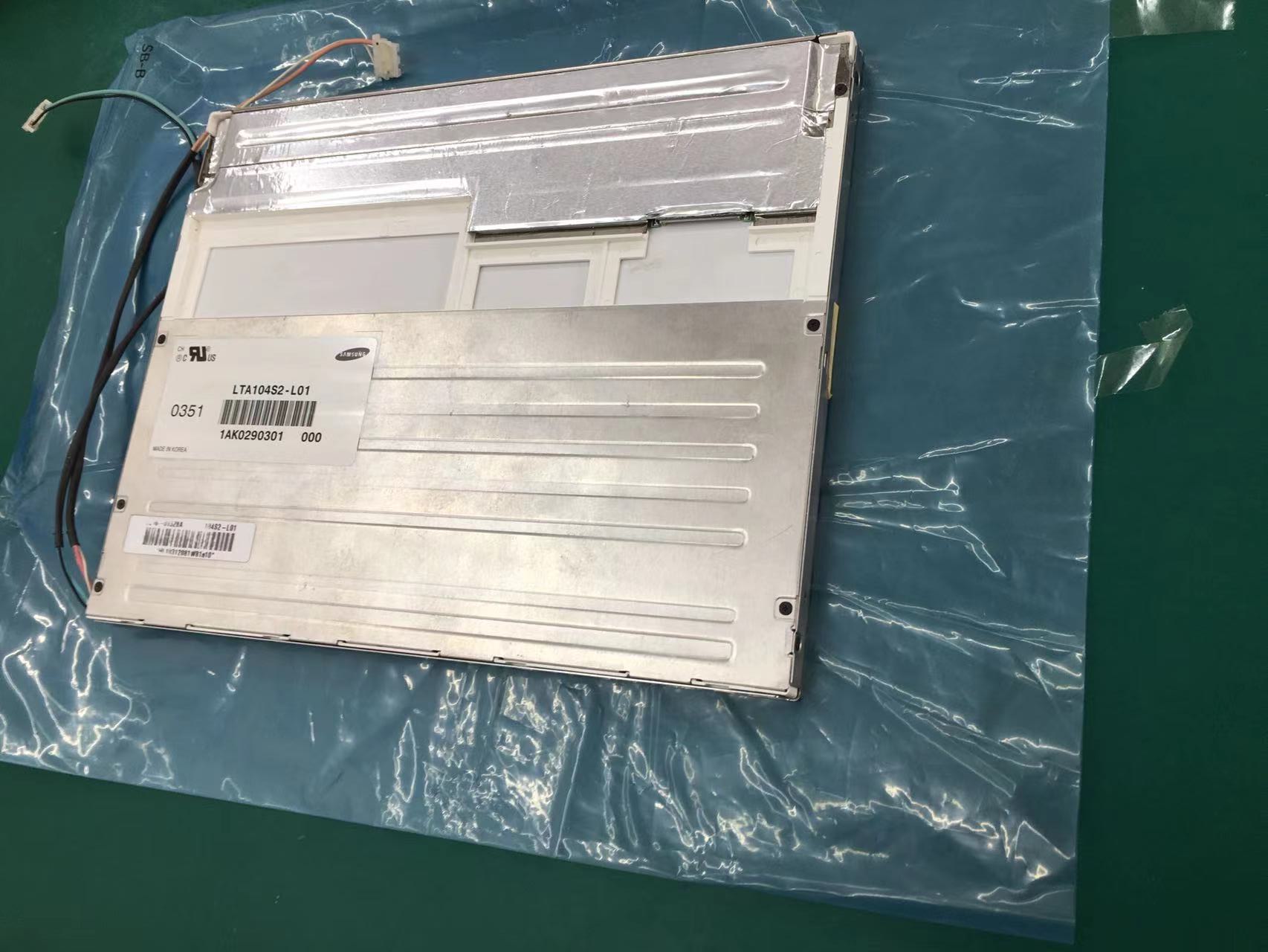 SCHILLER Argus Display Samsung LTA104S2-L01