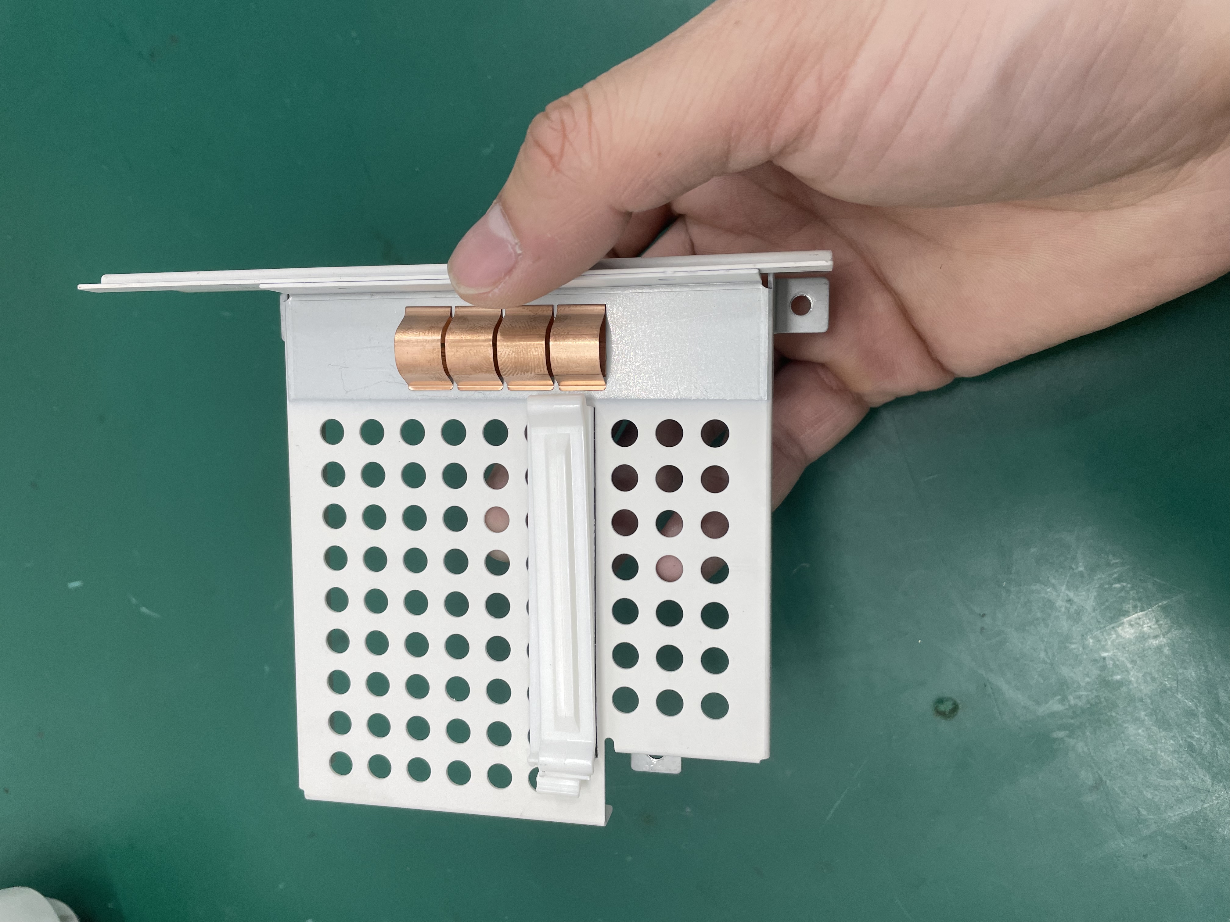 Nihon Kohden cardiofaxS ECG-2250 ECG machine I0 connector mount