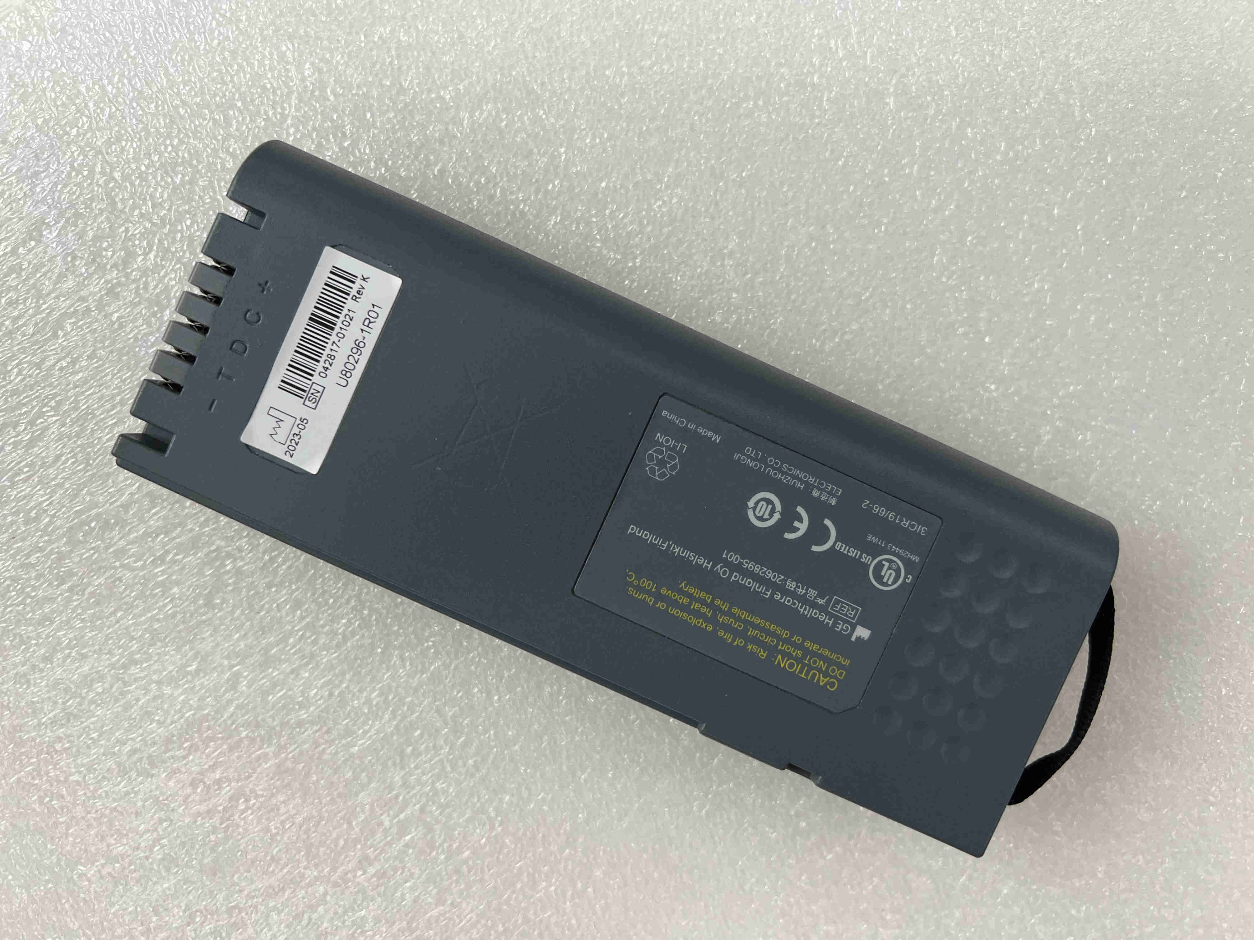 จอภาพผู้ป่วย GE B450 แบตเตอรี่ลิเธียมไอออนแบบชาร์จไฟได้ 10.8V 3.8AH 41Wh FLEX-3S2P