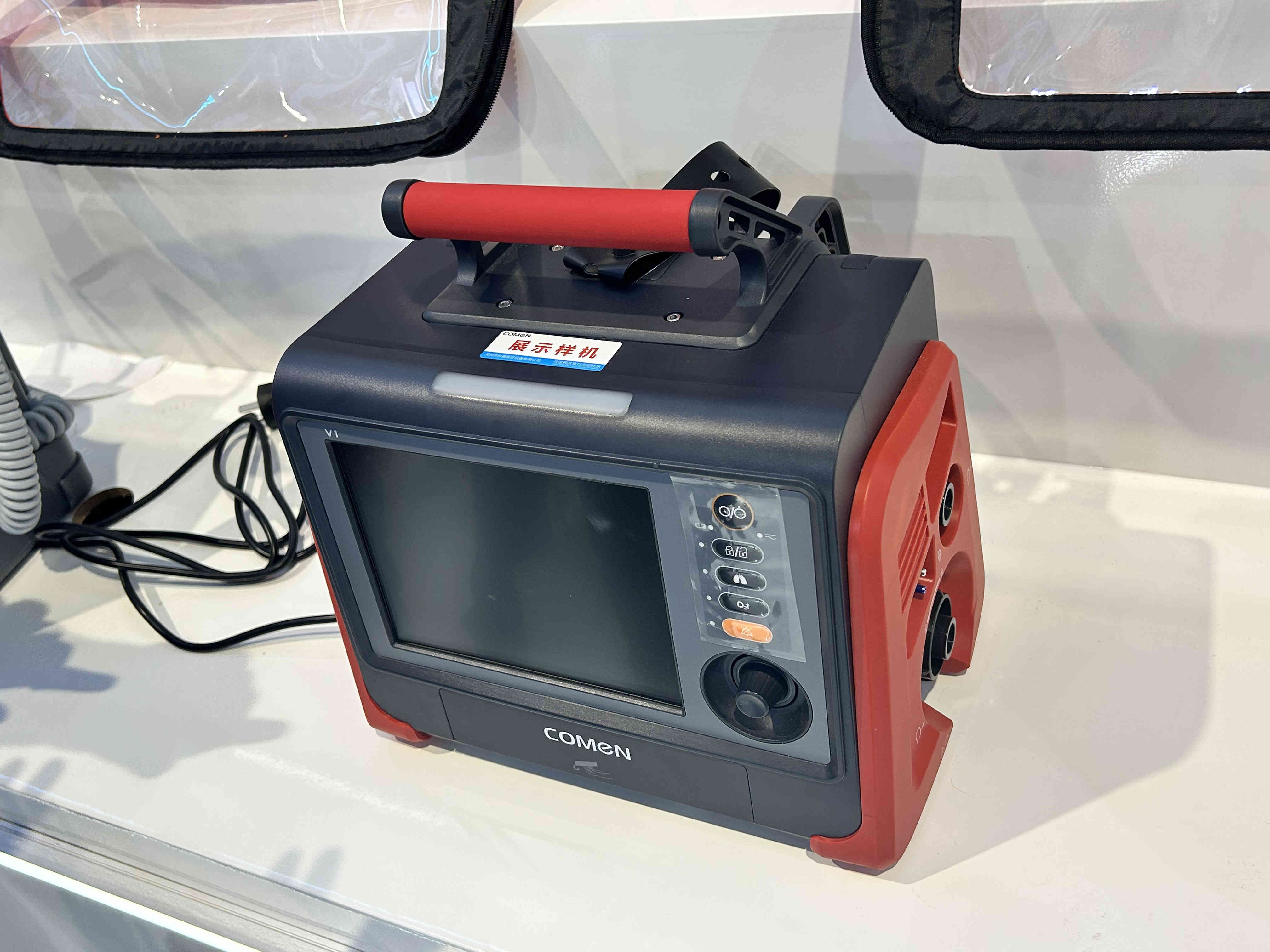 Mesin Ventilator Comen V1