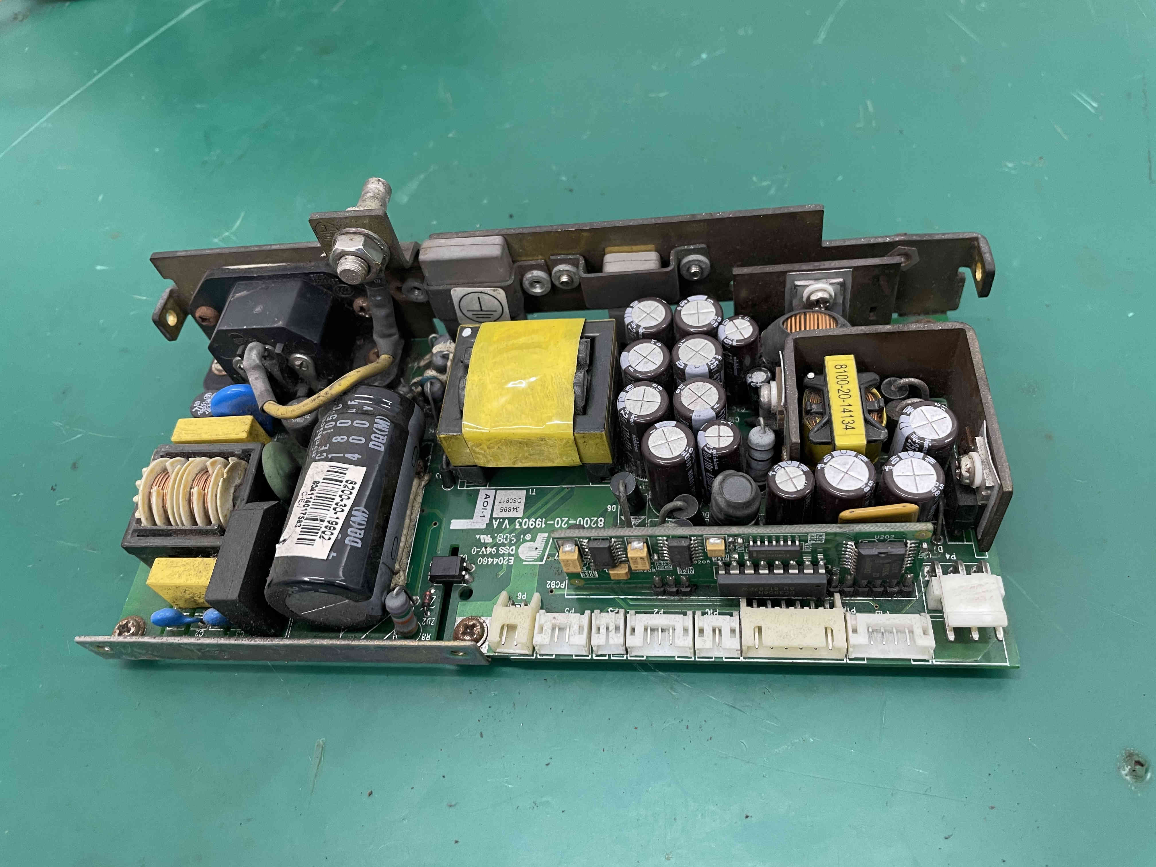 Tablero de fuente de alimentación del monitor paciente Mindray PM8000 8200-20-19903 V.A 8200-30-19902