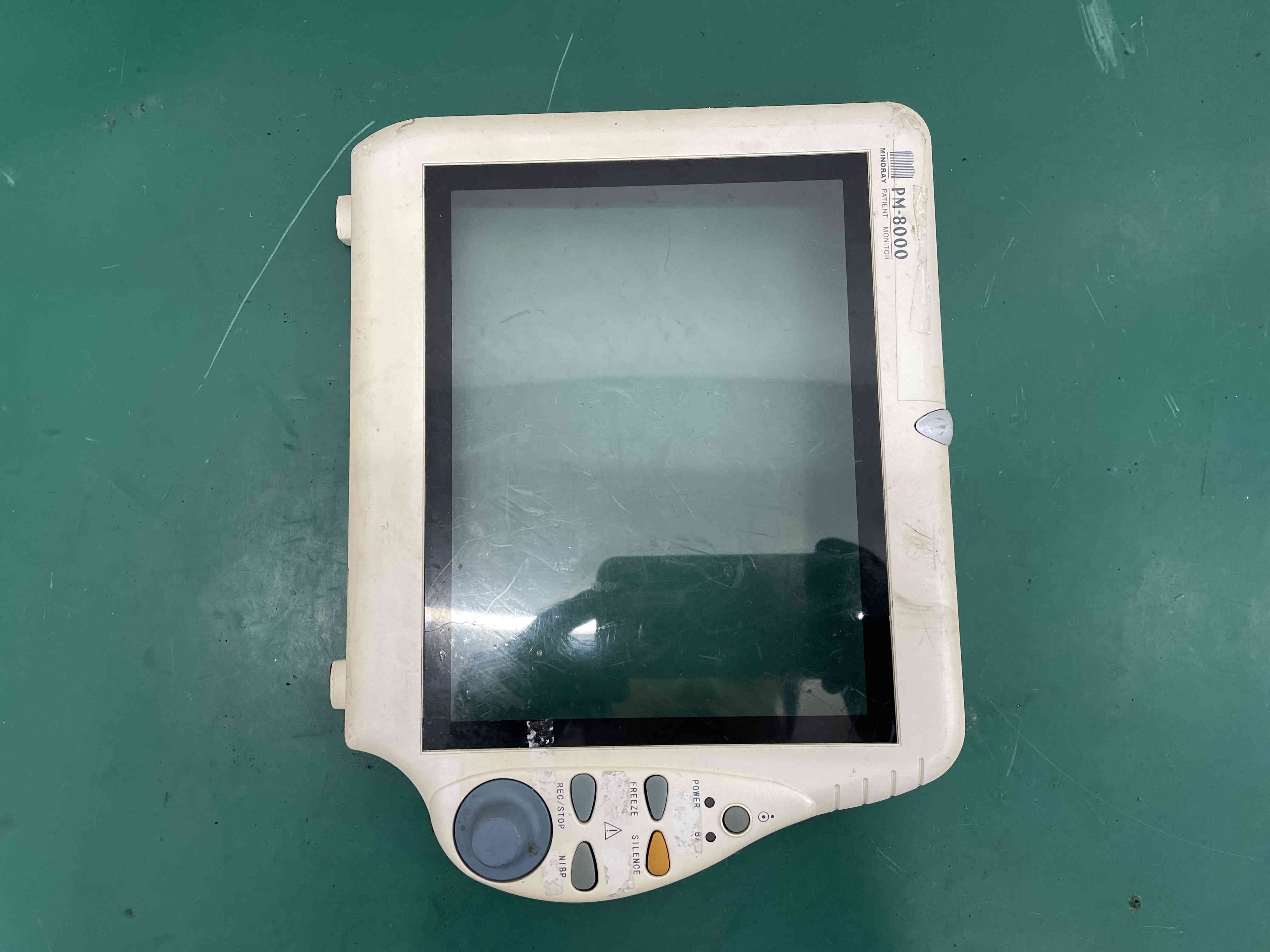 Sarung Panel Hadapan Monitor Pesakit Mindray PM8000 dengan Pemasangan Pengekod