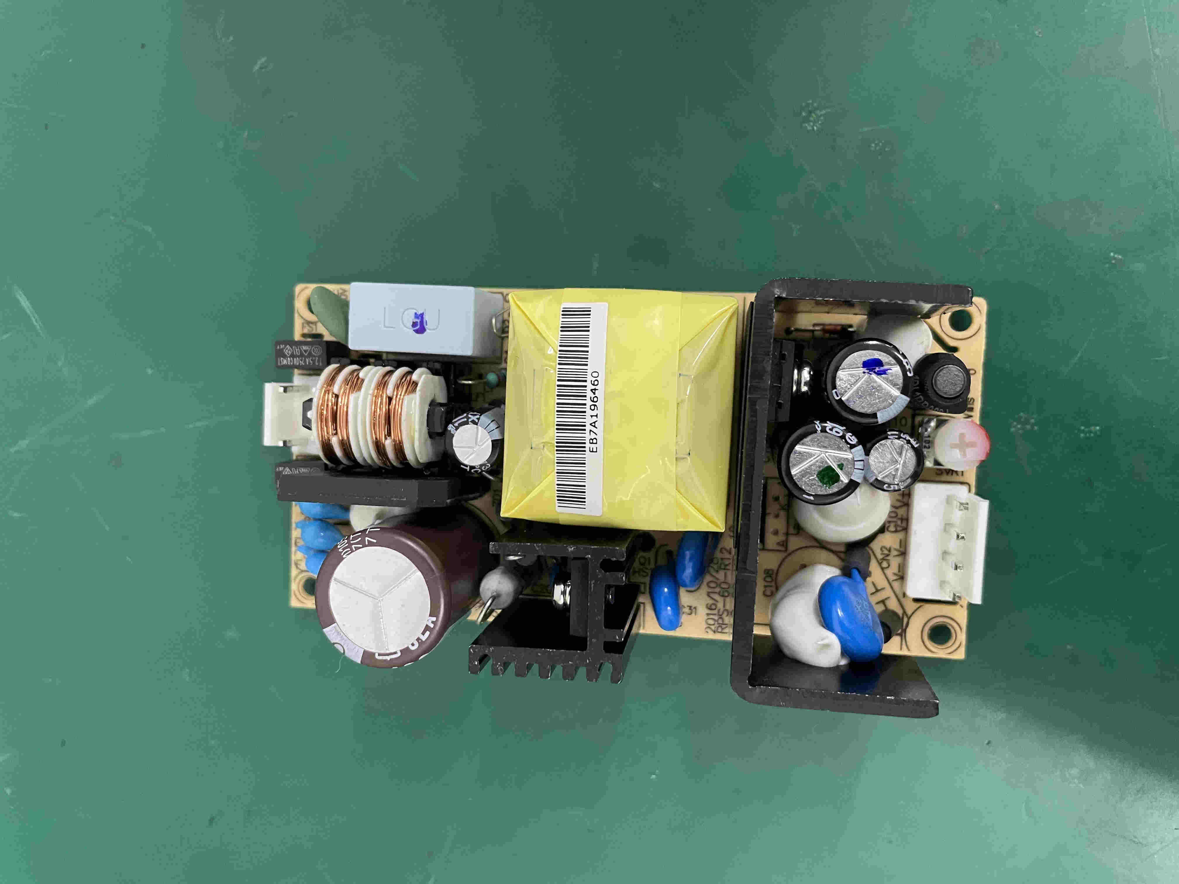 Placa de alimentación desfibrilador SCHILLER DEFIGARD 4000 E116921 76V0A 94V-0