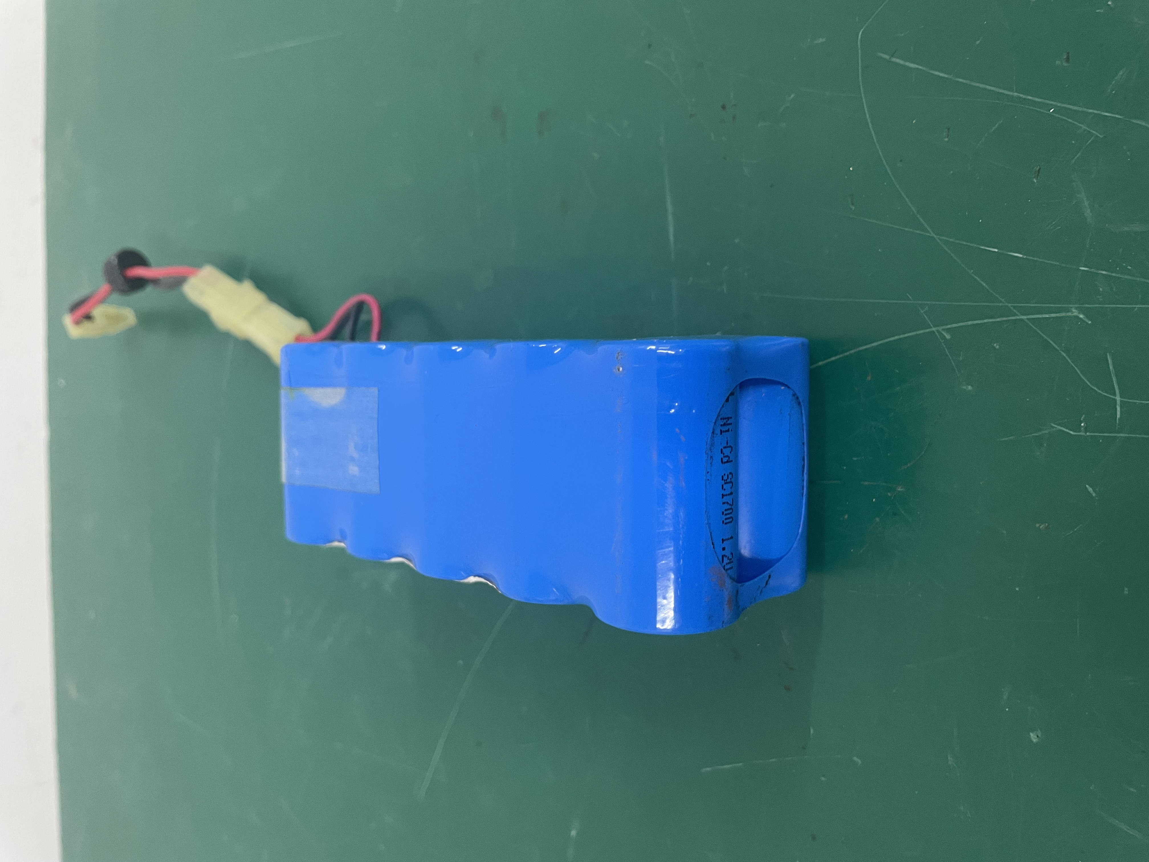 Batería recargable para desfibrilador FUKUDA FC-1760 10N-1700SCC 12V 1700mAh