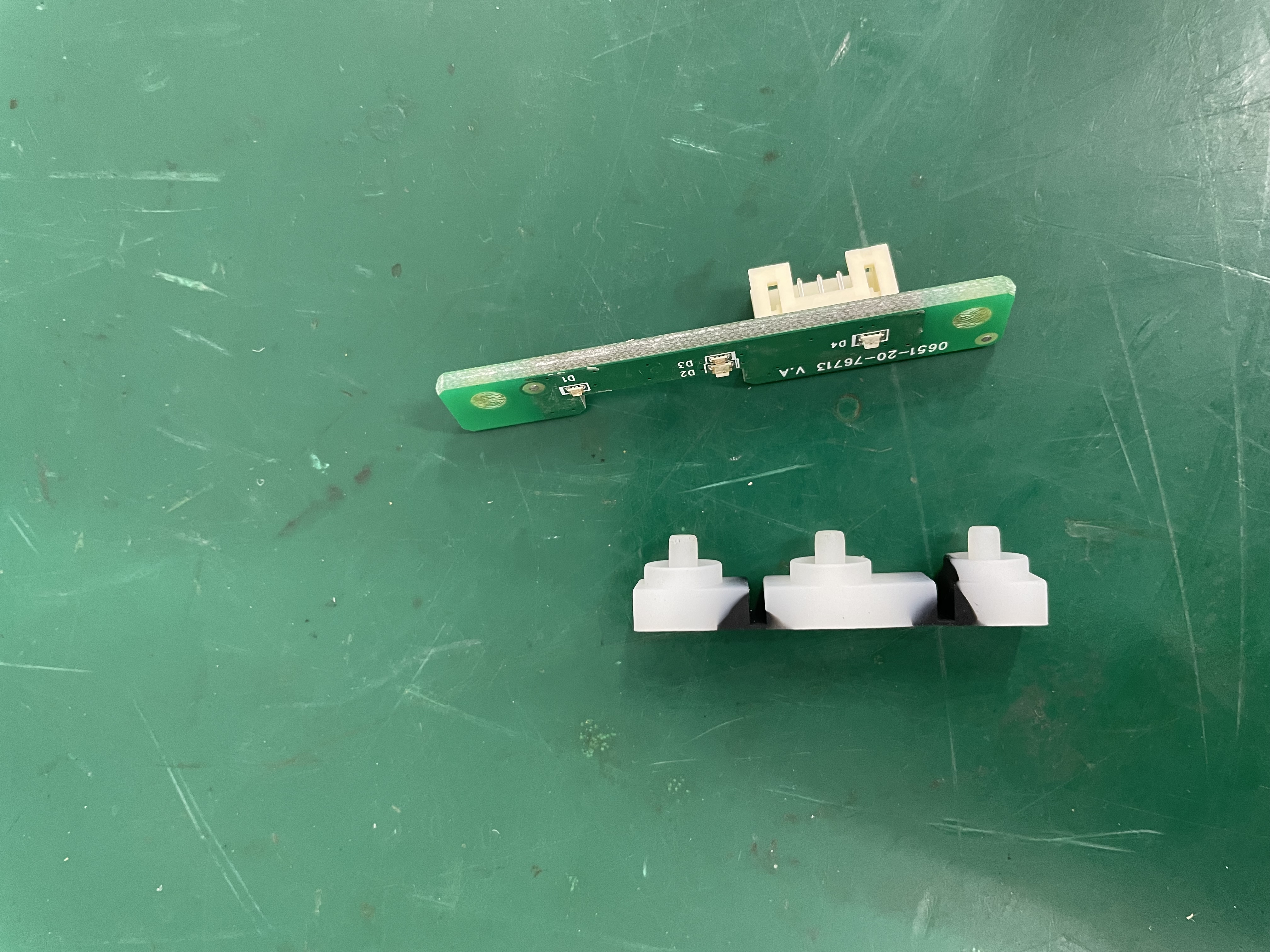 Mindray BeneHeart D6 Defibrillator Switch key board and keypad 0651-20-76713